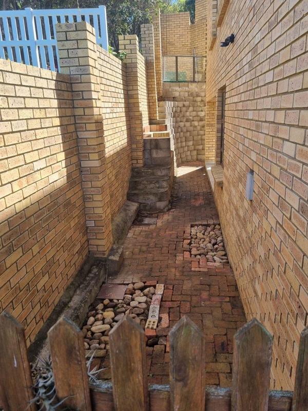 4 Bedroom Property for Sale in Tergniet Western Cape